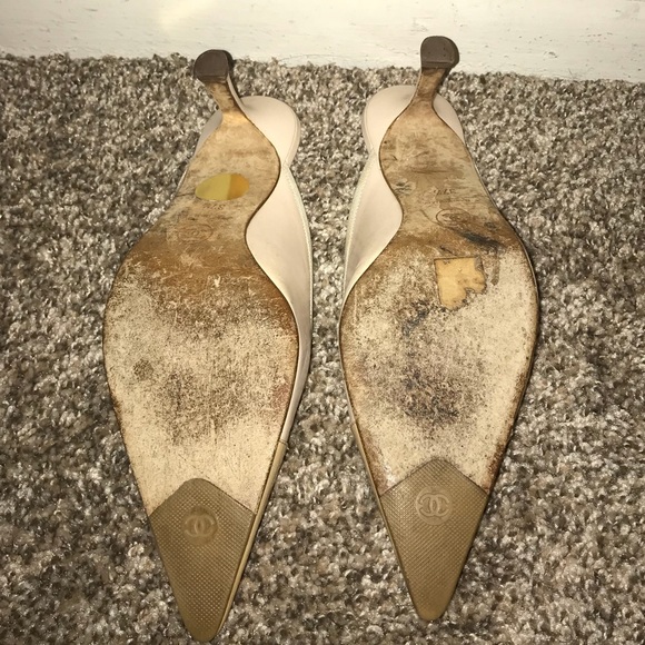 Chanel Cream & Tan Mules Size 37 1/2 - Picture 3 of 8